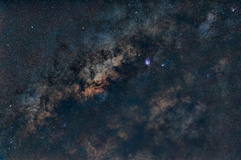 Проектор для неба как инновационный инструмент для рекламы